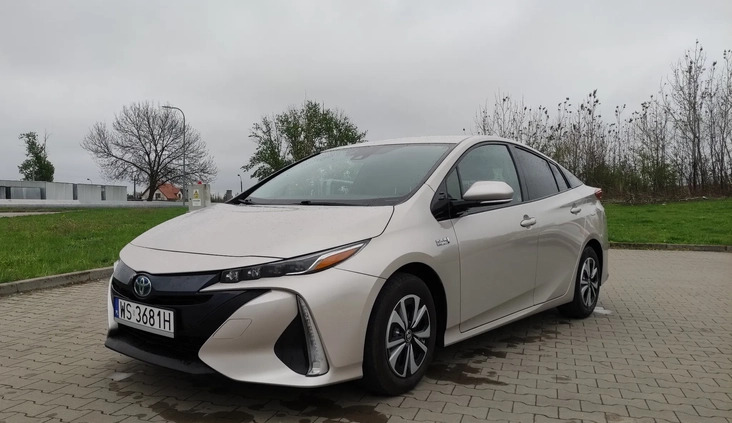 Toyota Prius cena 80500 przebieg: 126121, rok produkcji 2018 z Siedlce małe 106